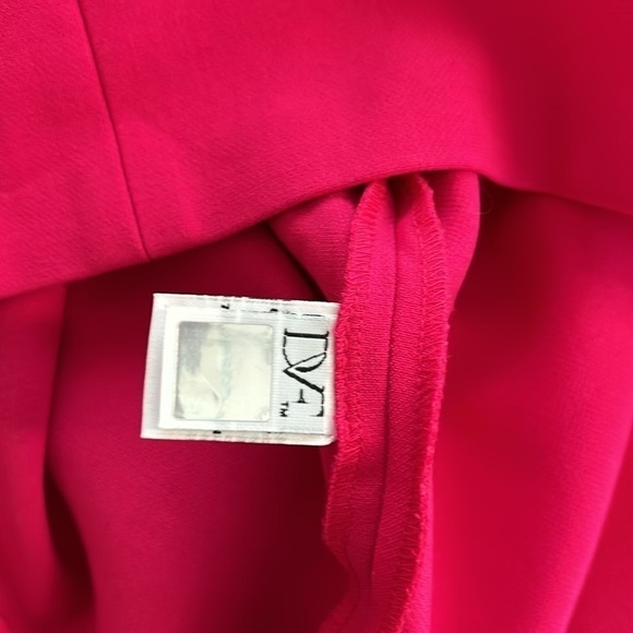 Diane von Furstenberg DVF Hot Pink Fleur Sleeveless Mini Dress Split Neck Size 6 - Picture 9 of 10